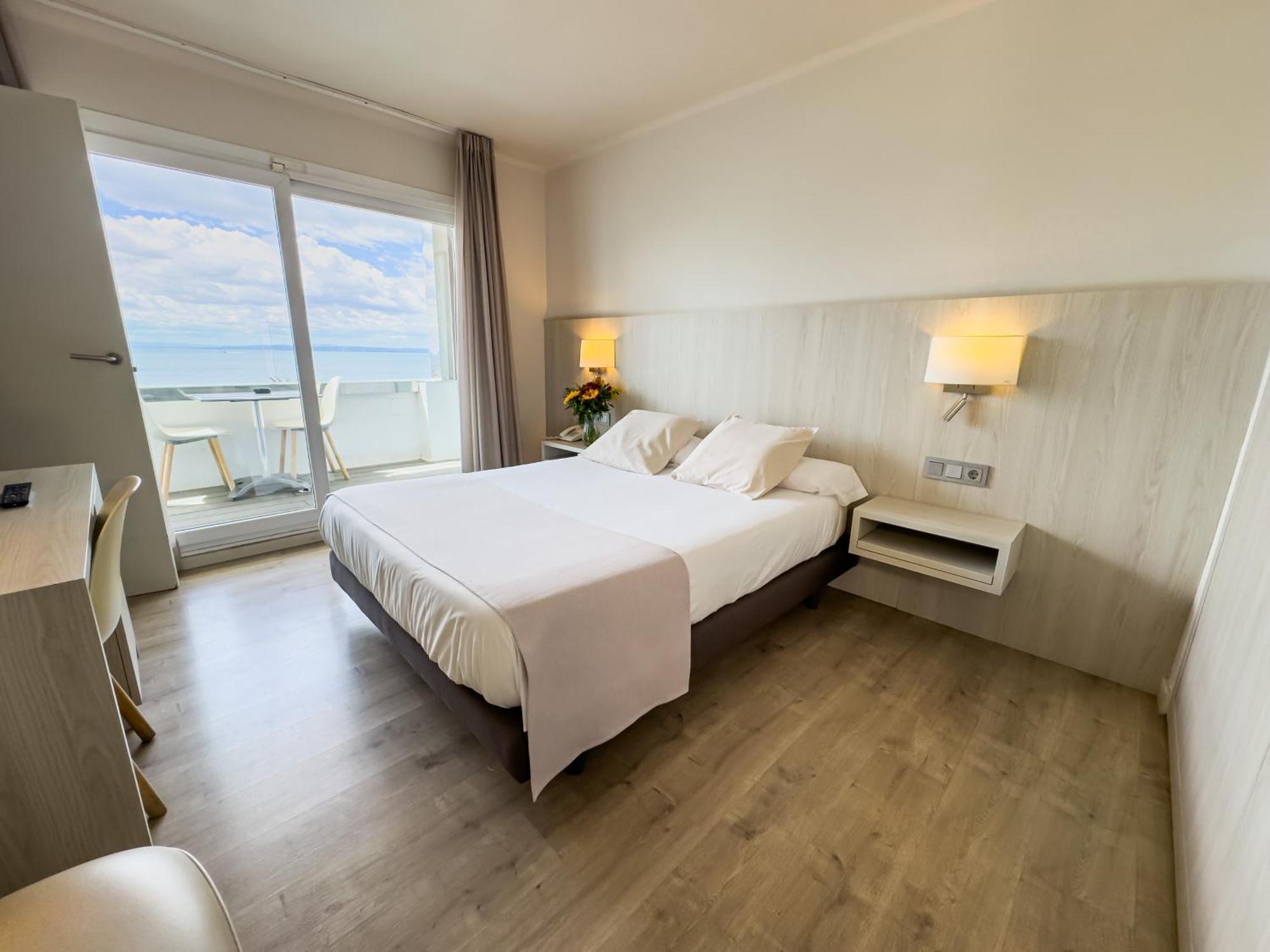 Hotel Marina Roses Luaran gambar