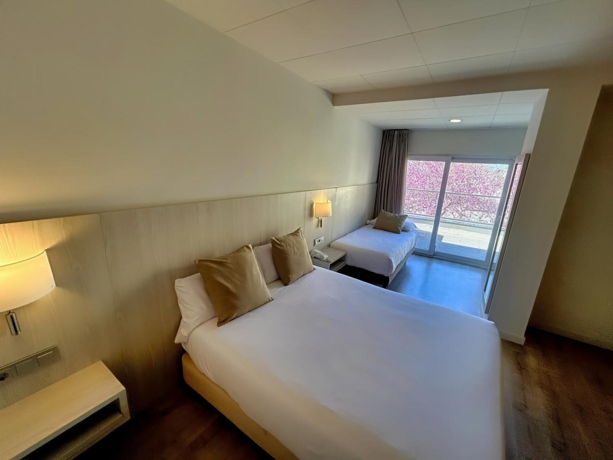 Hotel Marina Roses Luaran gambar