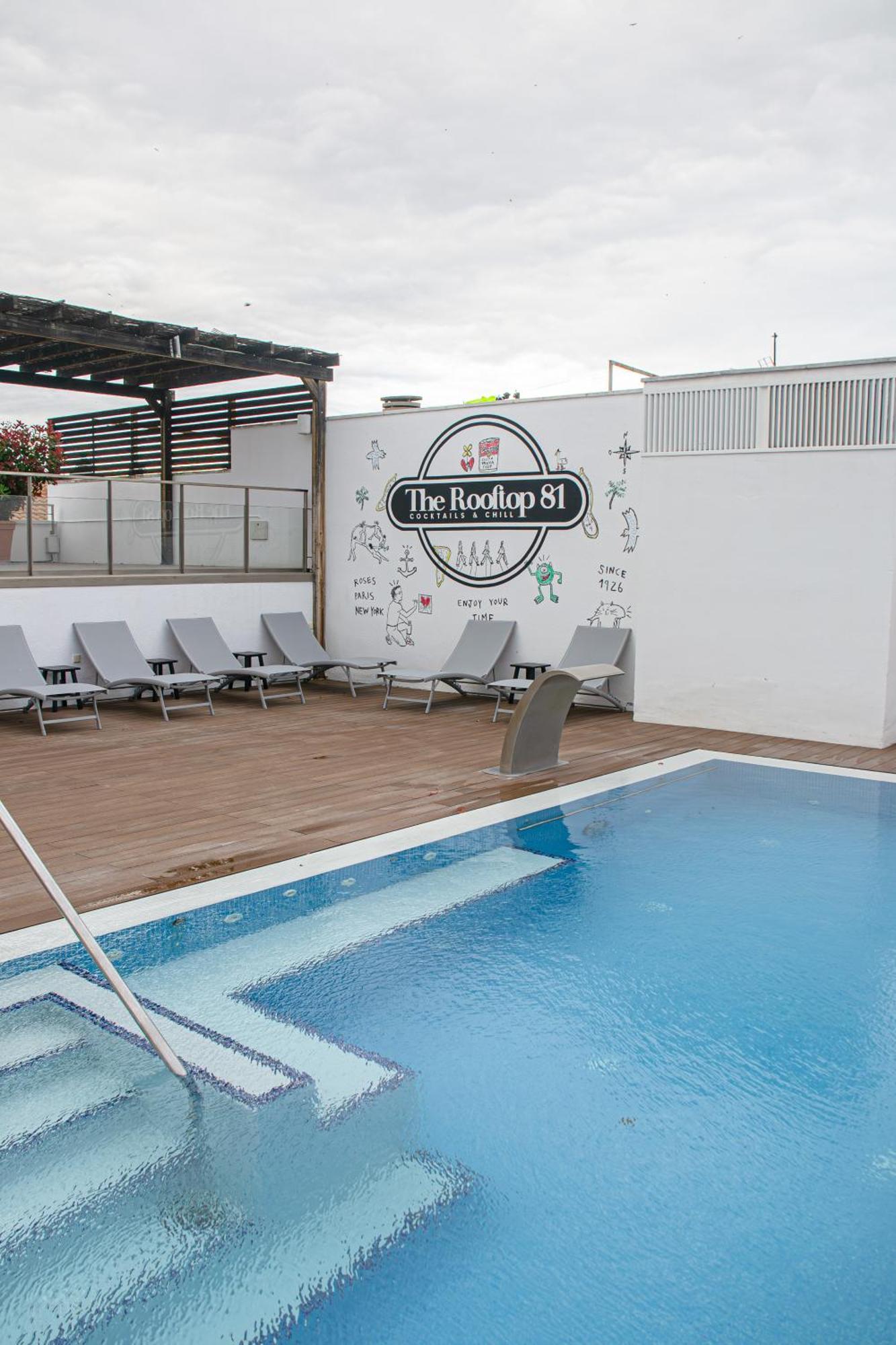 Hotel Marina Roses Luaran gambar